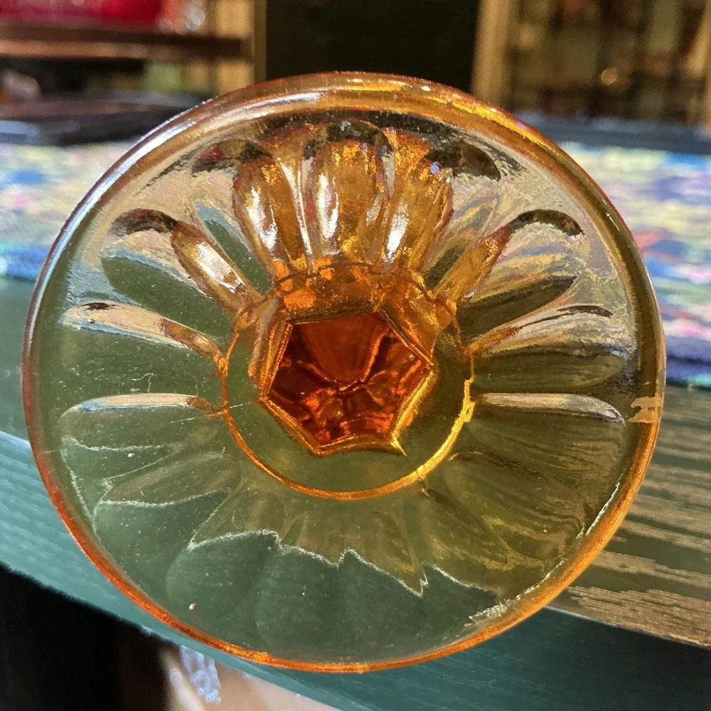 Fenton vintage mid